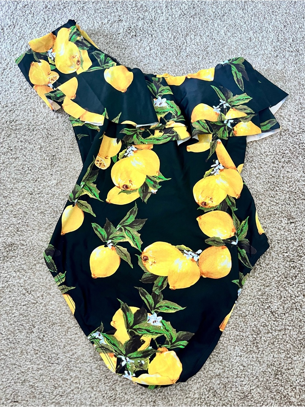 One-Shoulder Lemon Print Swim One-Piece in Black and Yellow - Picture 4 of 8